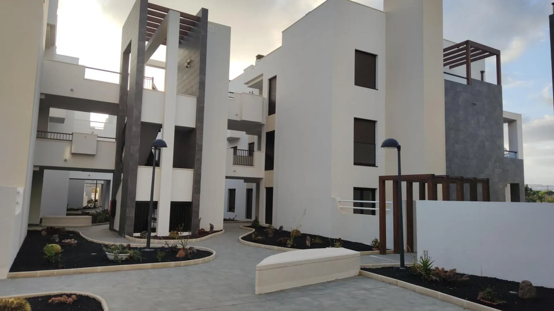 Serene Luxury Apartment With Pool - Viento Azul Antigua
